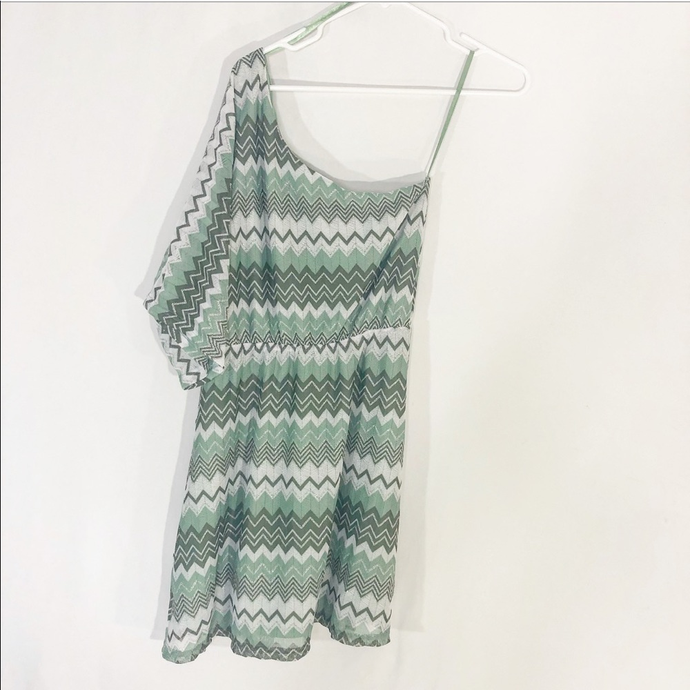 CHELSEA & VIOLET GREEN & SILVER STRIPE DRESS - Picture 3 of 6